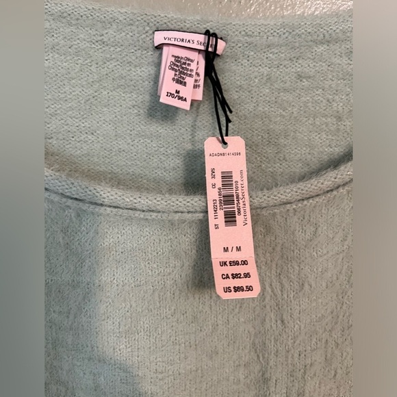 Victoria Secret Womens Green Fuzzy Long Sleeves Crop Pullover Sweater M NWT - Picture 6 of 10
